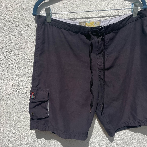Y2K Roxy Board Shorts - Picture 3 of 9